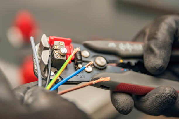 Best Emergency Electrical Repair  in Navy, VA