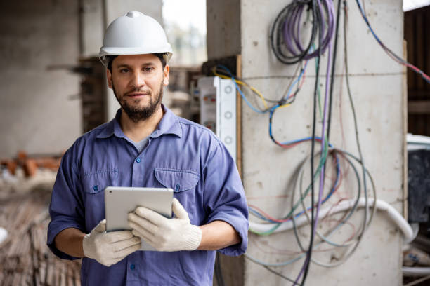 Best Local Electrician Companies  in Navy, VA